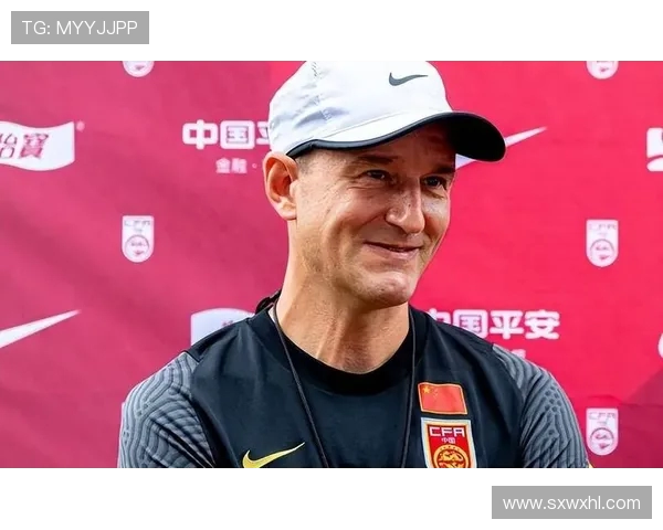 云南主帅:球员拼尽全力但下半场注意力不集中导致失误 云南主帅:球员拼尽全力但下半场注意力不集中导致失误